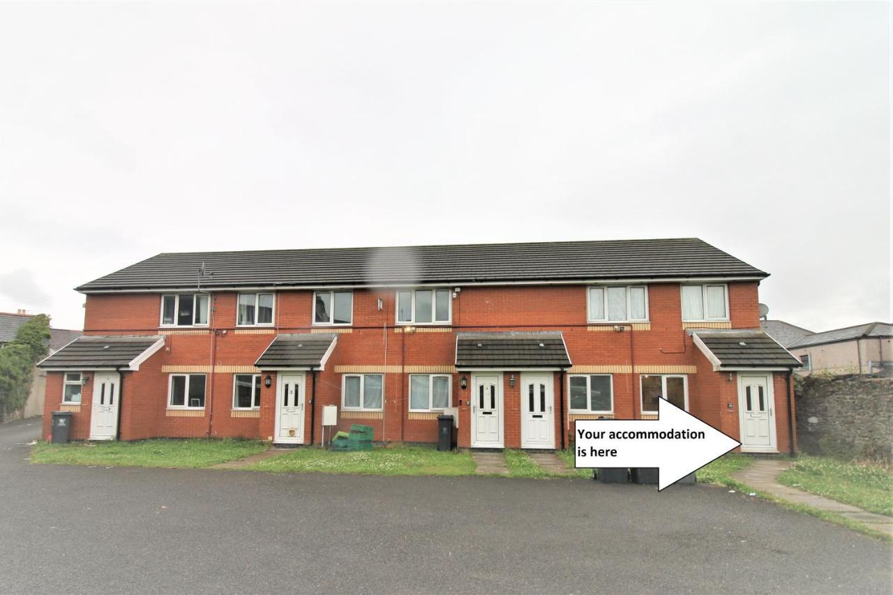Thesiger Court Apartments - Free Private Parking - By Property Promise Cardiff Exterior photo