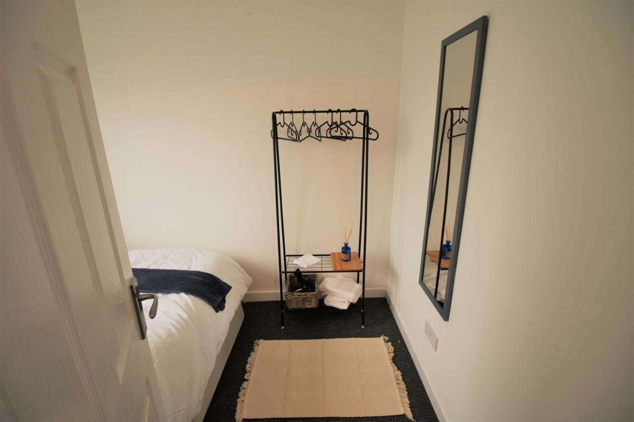 Thesiger Court Apartments - Free Private Parking - By Property Promise Cardiff Exterior photo